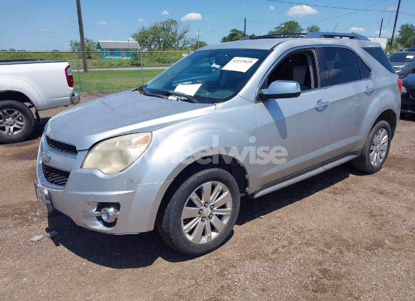 Photo 2 of 2010 Chevrolet Equinox LT (VIN 2CNALPEW4A6273822)