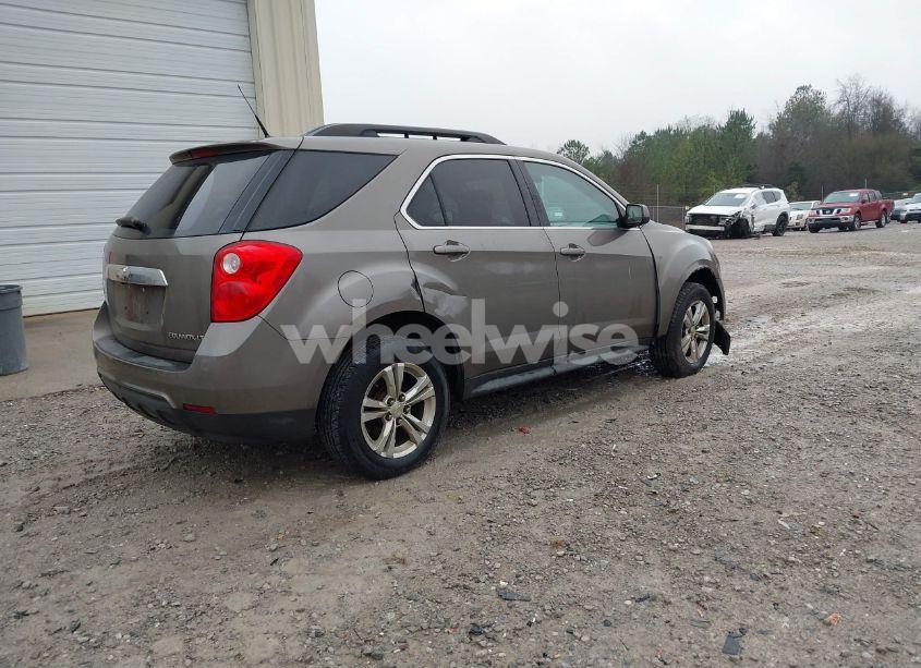 Photo 4 of 2010 Chevrolet Equinox LT (VIN 2CNALPEW5A6330884)