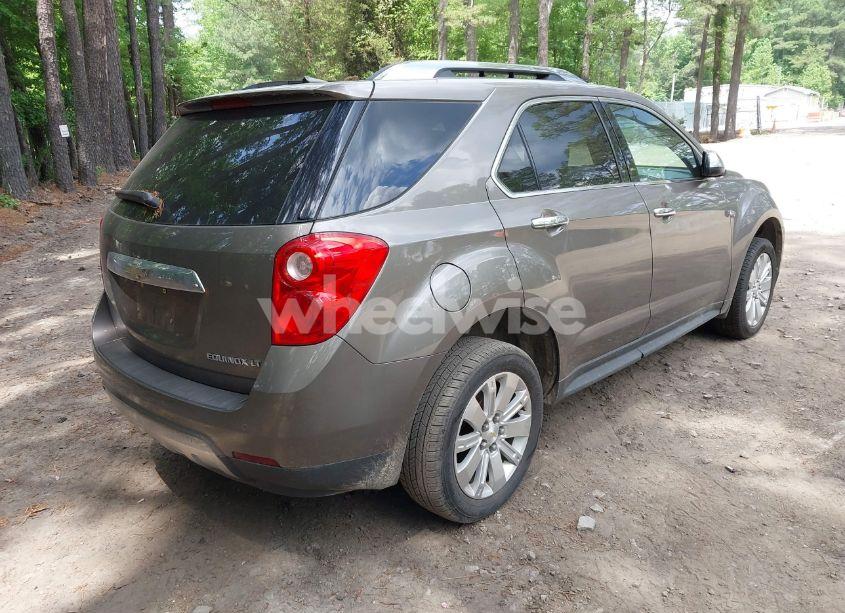 Photo 4 of 2010 Chevrolet Equinox LT (VIN 2CNALPEW7A6270476)