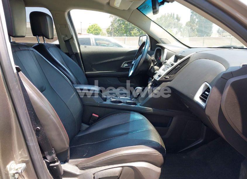 Photo 5 of 2010 Chevrolet Equinox LT (VIN 2CNALPEW8A6283415)