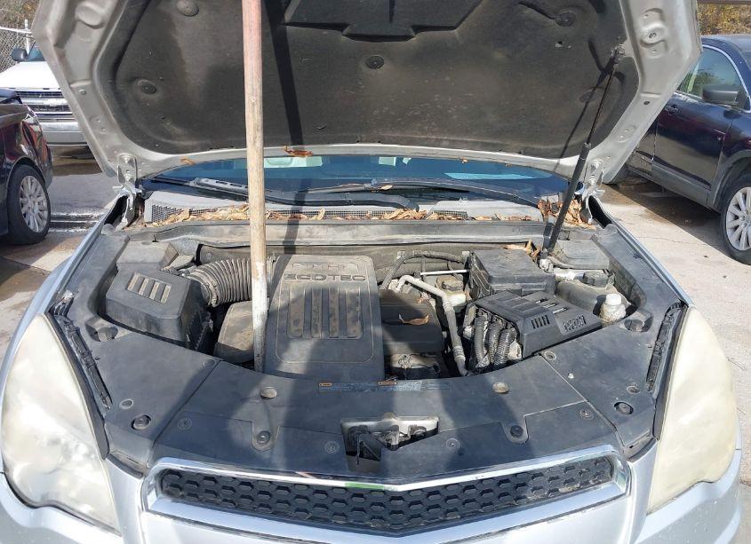 Photo 10 of 2010 Chevrolet Equinox LT (VIN 2CNALPEW9A6207413)