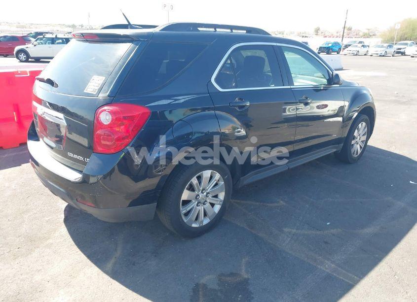 Photo 4 of 2010 Chevrolet Equinox LT (VIN 2CNALPEWXA6370104)