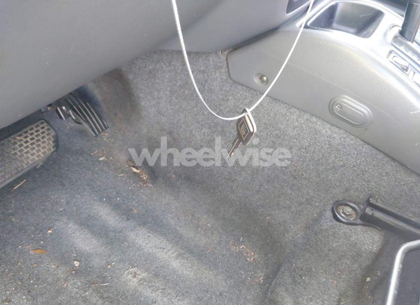 Photo 11 of 2004 Chevrolet Tracker (VIN 2CNBE134746901695)