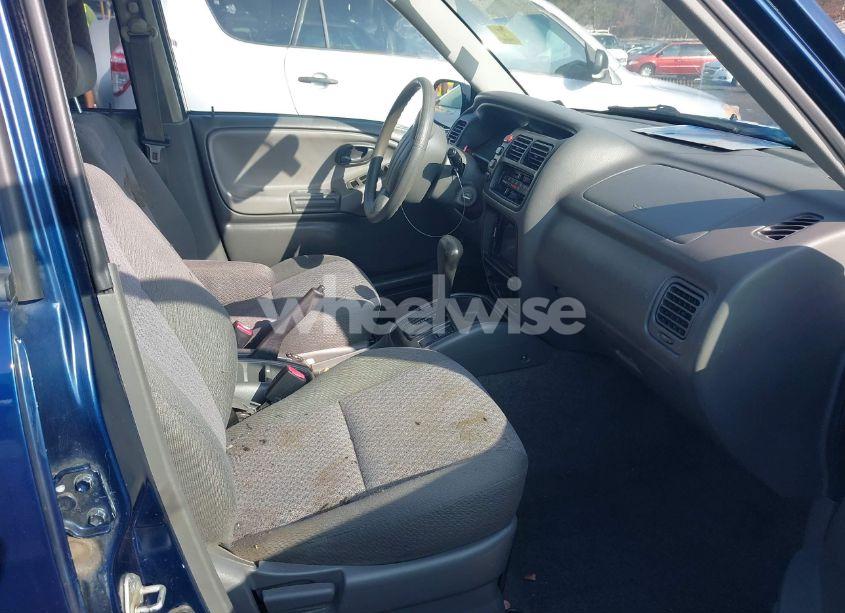 Photo 5 of 2004 Chevrolet Tracker (VIN 2CNBE134746901695)