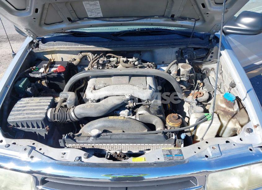 Photo 10 of 2004 Chevrolet Tracker (VIN 2CNBE134746903074)