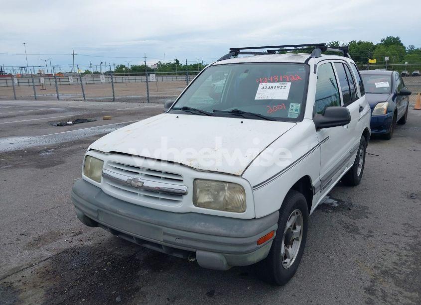Photo 6 of 2001 Chevrolet Tracker HARD TOP BASE (VIN 2CNBE13C016903775)