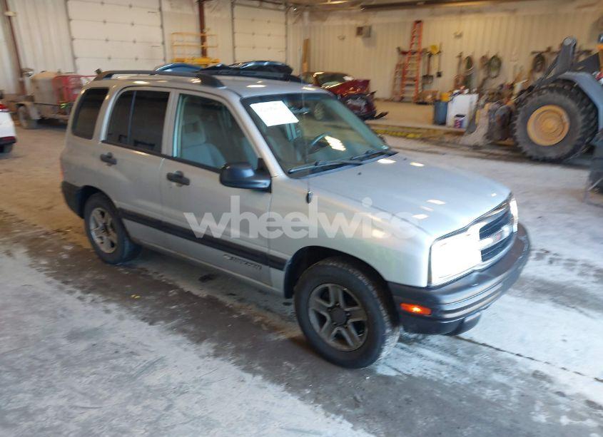 2003 Chevrolet Tracker HARD TOP BASE (VIN 2CNBE13C336953203) main photo