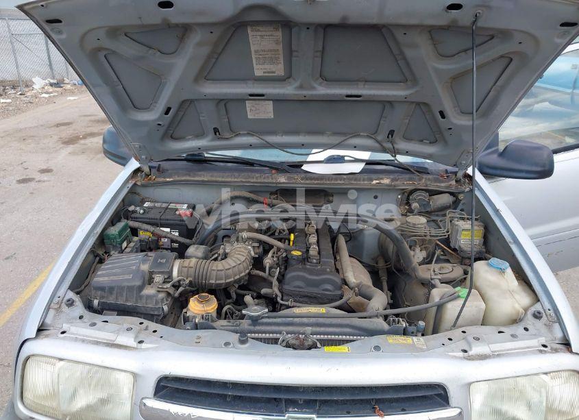 Photo 10 of 1999 Chevrolet Tracker (VIN 2CNBE13C4X6924119)