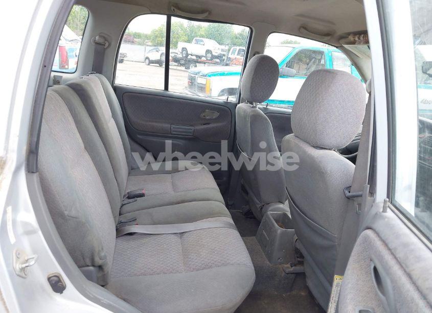 Photo 8 of 1999 Chevrolet Tracker (VIN 2CNBE13C4X6924119)