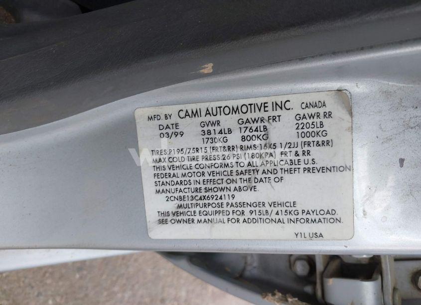 Photo 9 of 1999 Chevrolet Tracker (VIN 2CNBE13C4X6924119)