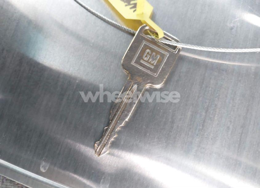 Photo 11 of 2002 Chevrolet Tracker HARD TOP BASE (VIN 2CNBE13C626924650)