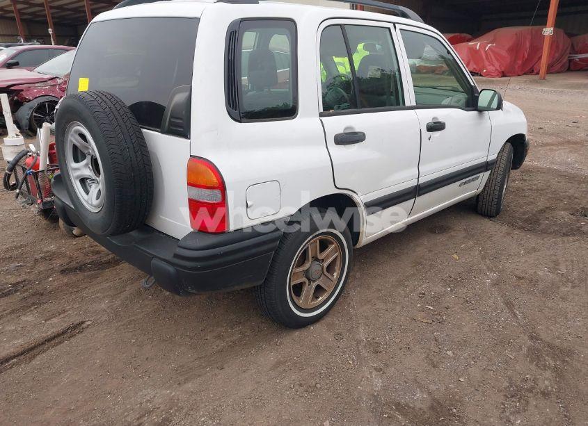 Photo 4 of 2002 Chevrolet Tracker HARD TOP BASE (VIN 2CNBE13C626924650)