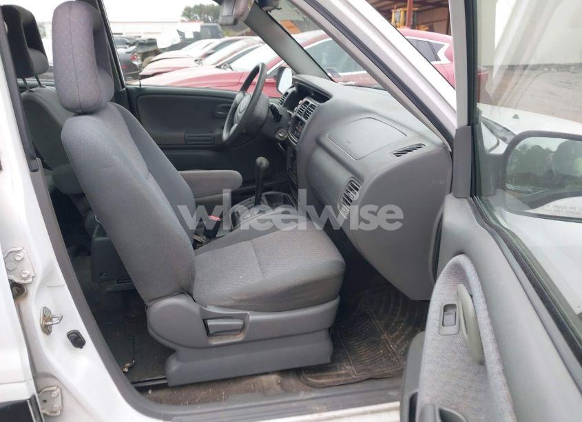 Photo 5 of 2002 Chevrolet Tracker HARD TOP BASE (VIN 2CNBE13C626924650)