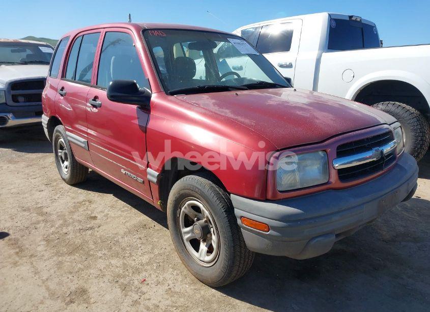 1999 Chevrolet Tracker (VIN 2CNBE13C6X6934179) main photo