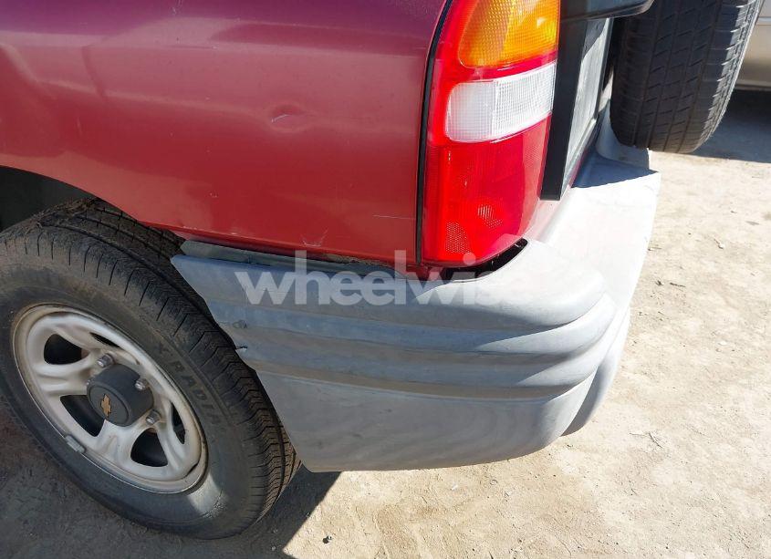 Photo 6 of 1999 Chevrolet Tracker (VIN 2CNBE13C6X6934179)