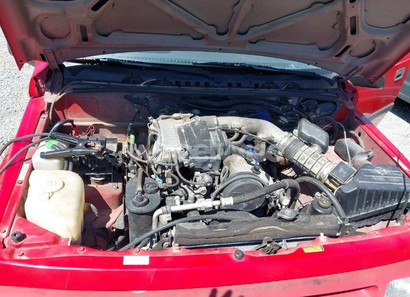 Photo 10 of 1998 Chevrolet Tracker (VIN 2CNBE1866W6924835)