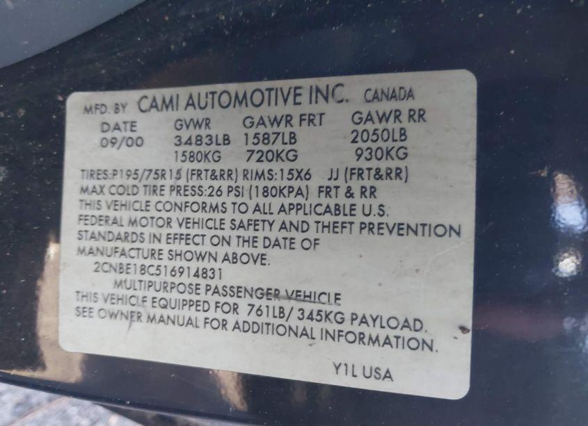 Photo 9 of 2001 Chevrolet Tracker (VIN 2CNBE18C516914831)