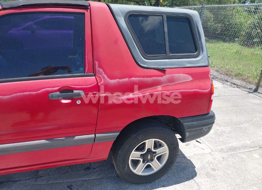 Photo 6 of 2002 Chevrolet Tracker (VIN 2CNBE18C926911755)