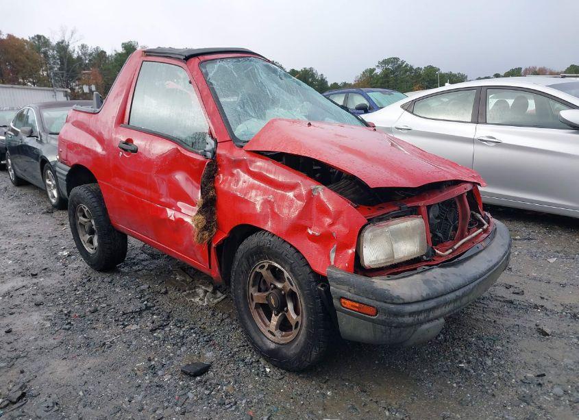 1999 Chevrolet Tracker (VIN 2CNBE18C9X6903341) main photo
