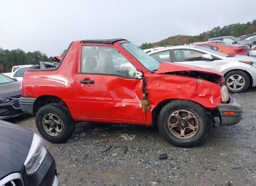 Photo 12 of 1999 Chevrolet Tracker (VIN 2CNBE18C9X6903341)