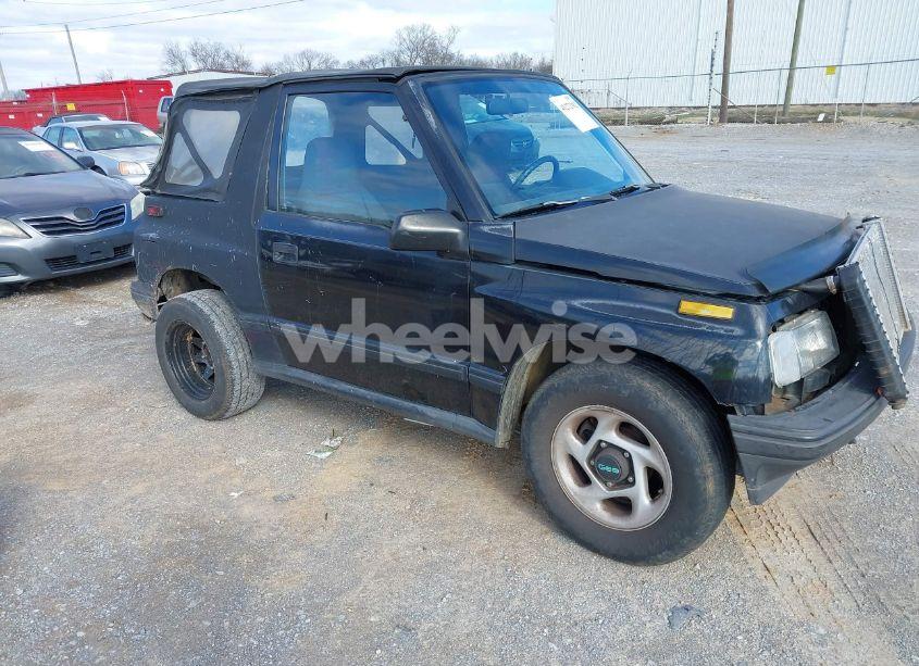1995 Geo Tracker N/A (VIN 2CNBE18UXS6954557) main photo