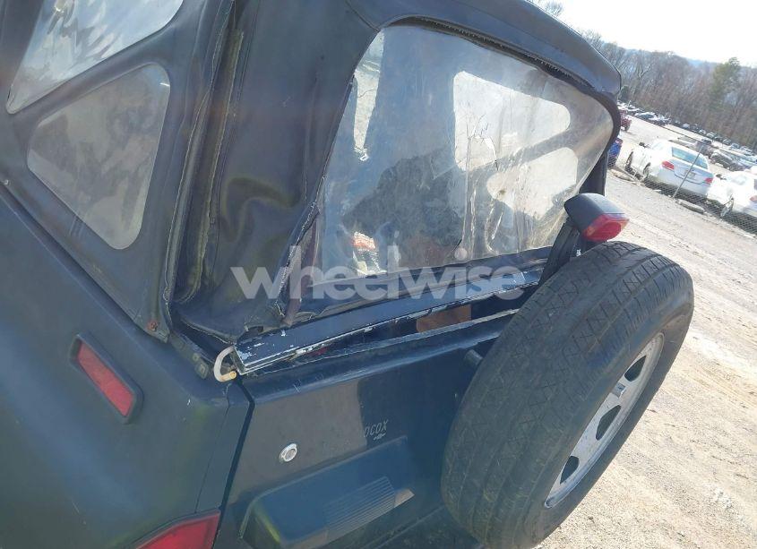 Photo 6 of 1995 Geo Tracker N/A (VIN 2CNBE18UXS6954557)