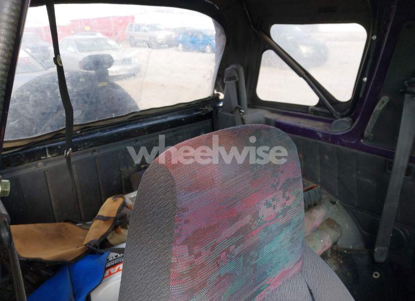 Photo 8 of 1995 Geo Tracker N/A (VIN 2CNBE18UXS6954557)