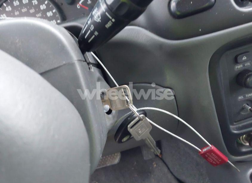 Photo 11 of 2001 Chevrolet Tracker HARD TOP LT (VIN 2CNBE634116940419)