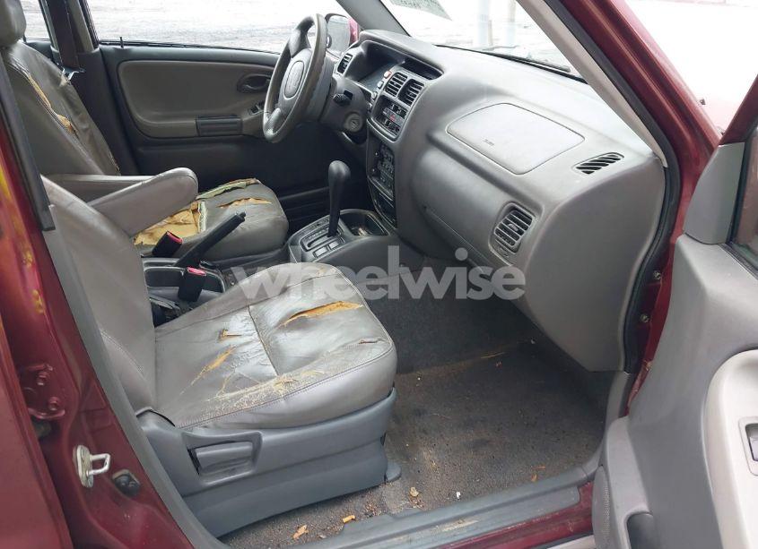 Photo 5 of 2002 Chevrolet Tracker HARD TOP LT (VIN 2CNBE634226909892)