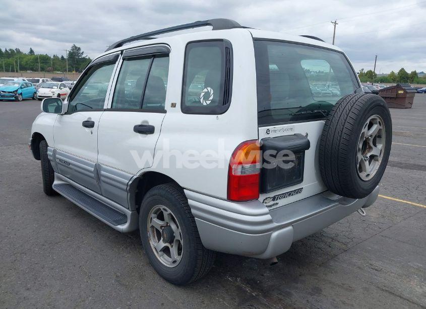 Photo 3 of 2001 Chevrolet Tracker HARD TOP LT (VIN 2CNBE634716940361)