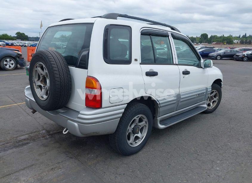 Photo 4 of 2001 Chevrolet Tracker HARD TOP LT (VIN 2CNBE634716940361)