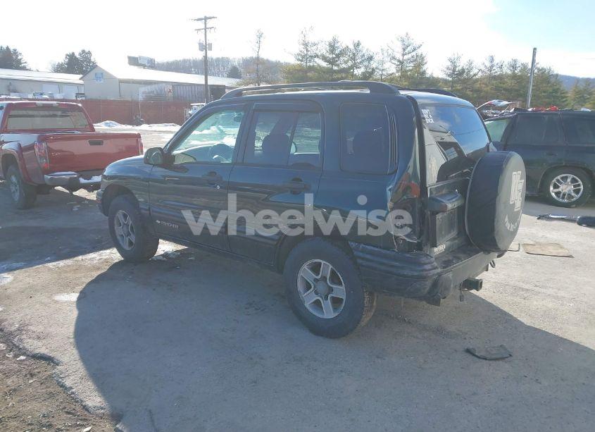 Photo 3 of 2004 Chevrolet Tracker (VIN 2CNBJ134146904071)