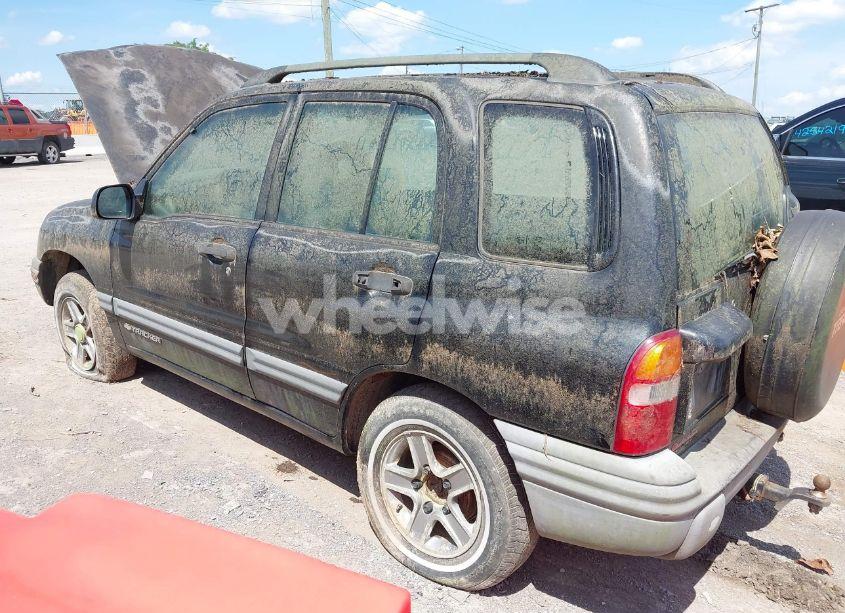 Photo 3 of 2003 Chevrolet Tracker HARD TOP BASE (VIN 2CNBJ134X36921126)