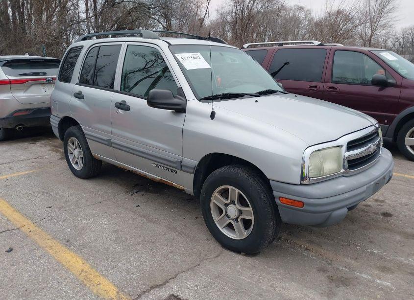 2004 Chevrolet Tracker (VIN 2CNBJ134X46900214) main photo