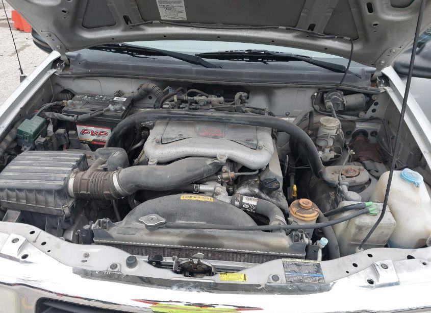 Photo 10 of 2004 Chevrolet Tracker (VIN 2CNBJ134X46900214)