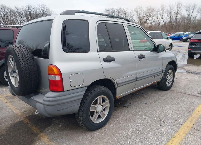Photo 4 of 2004 Chevrolet Tracker (VIN 2CNBJ134X46900214)