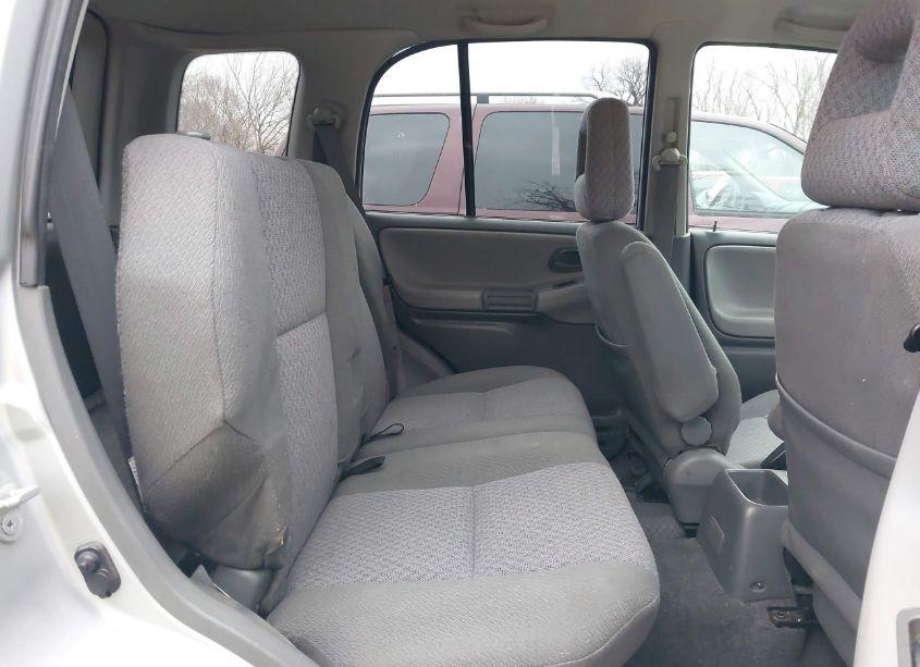 Photo 8 of 2004 Chevrolet Tracker (VIN 2CNBJ134X46900214)