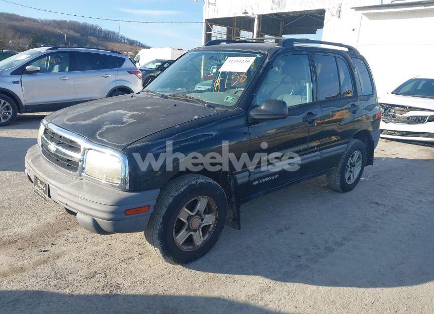 Photo 2 of 2004 Chevrolet Tracker (VIN 2CNBJ134X46909138)