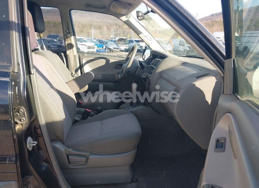 Photo 5 of 2004 Chevrolet Tracker (VIN 2CNBJ134X46909138)