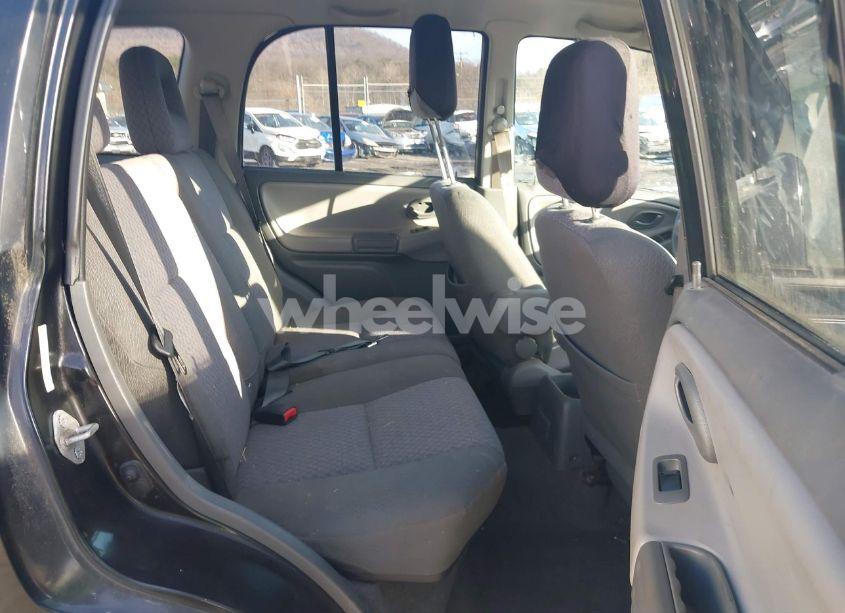 Photo 8 of 2004 Chevrolet Tracker (VIN 2CNBJ134X46909138)