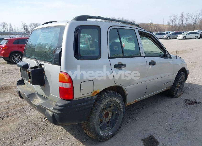 Photo 4 of 2002 Chevrolet Tracker HARD TOP BASE (VIN 2CNBJ13C126940105)