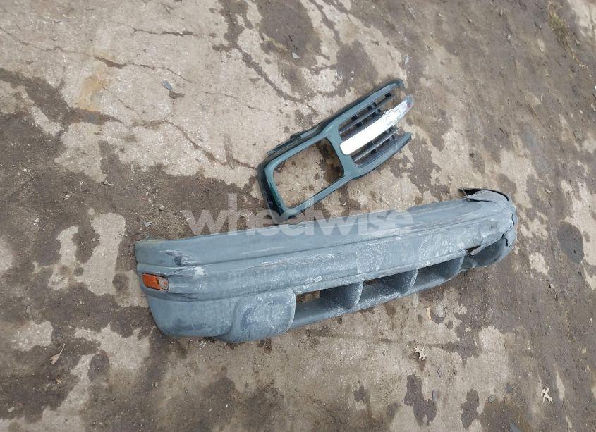 Photo 12 of 2002 Chevrolet Tracker HARD TOP BASE (VIN 2CNBJ13C126946857)