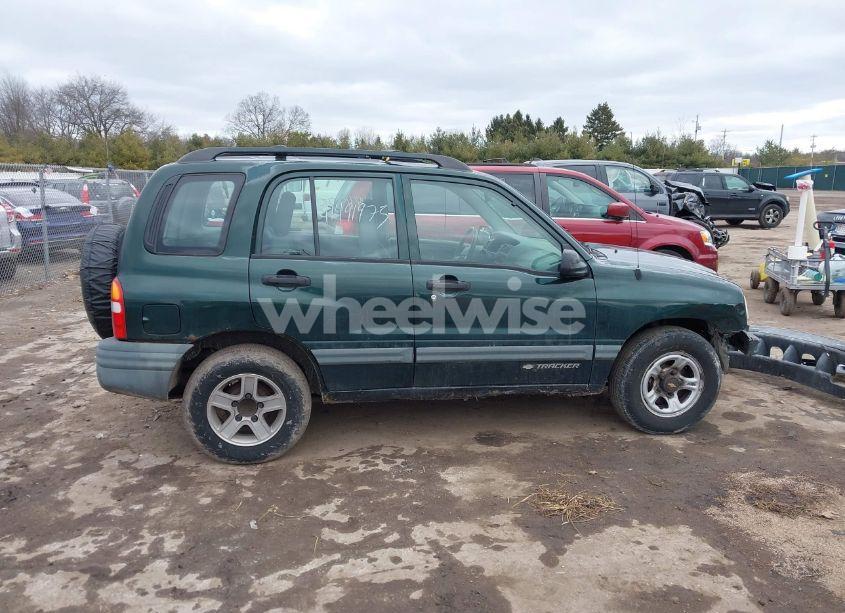 Photo 14 of 2002 Chevrolet Tracker HARD TOP BASE (VIN 2CNBJ13C126946857)