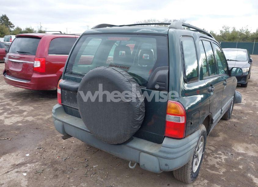 Photo 4 of 2002 Chevrolet Tracker HARD TOP BASE (VIN 2CNBJ13C126946857)