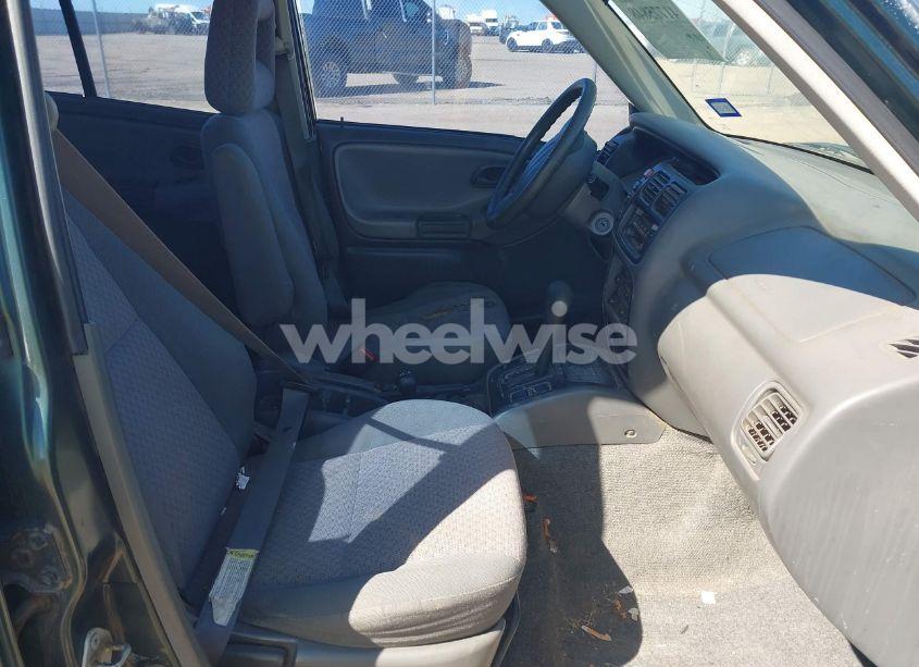 Photo 5 of 2003 Chevrolet Tracker HARD TOP BASE (VIN 2CNBJ13C136925993)