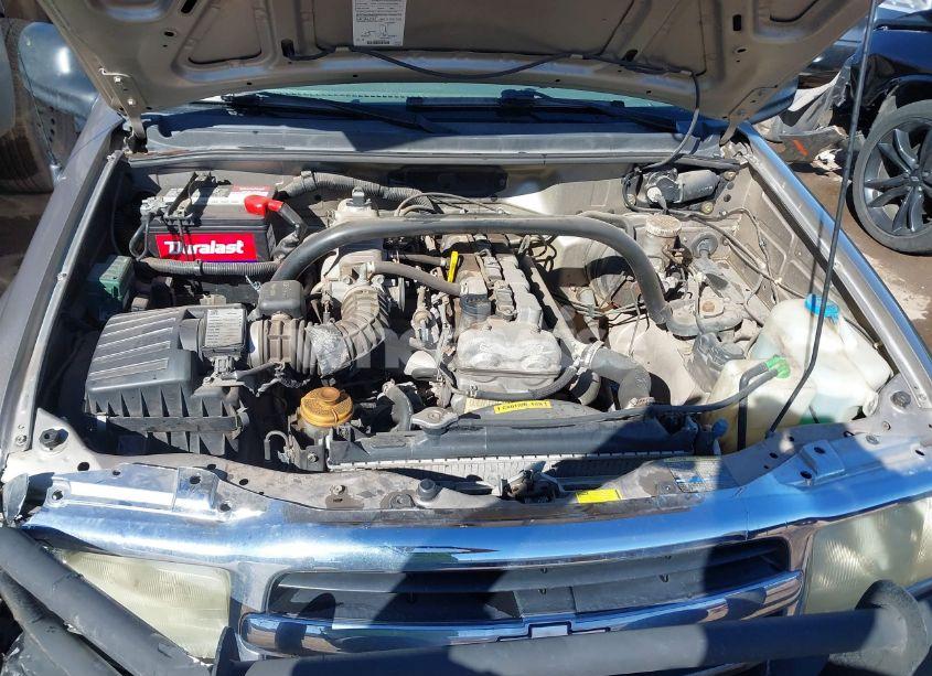 Photo 10 of 2003 Chevrolet Tracker HARD TOP BASE (VIN 2CNBJ13C136946925)