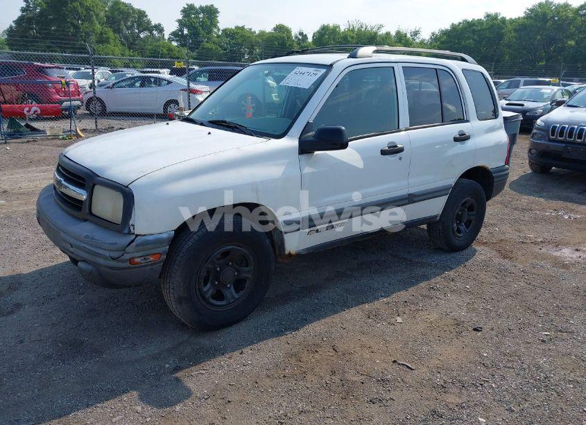 Photo 2 of 2003 Chevrolet Tracker HARD TOP BASE (VIN 2CNBJ13C236911259)