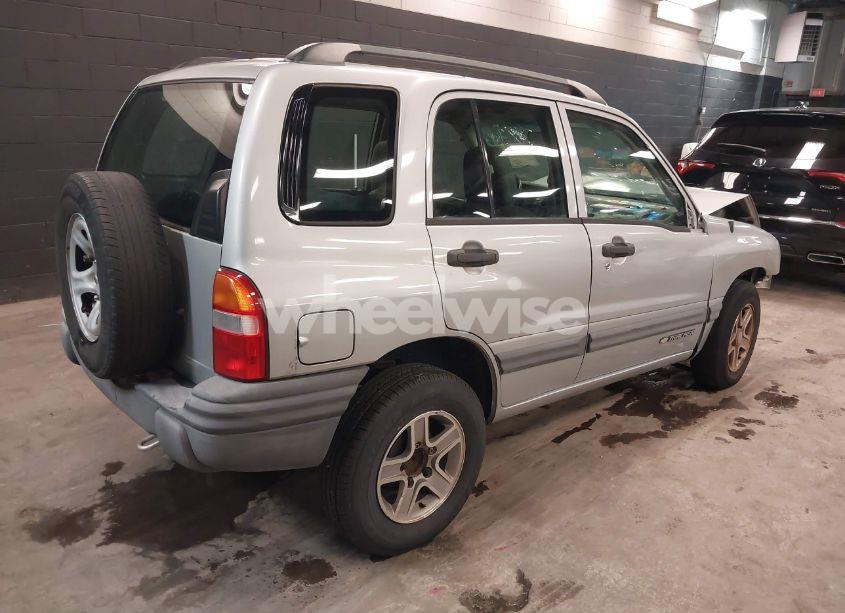 Photo 4 of 2003 Chevrolet Tracker HARD TOP BASE (VIN 2CNBJ13C336950684)
