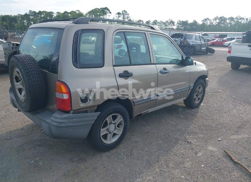 Photo 4 of 2003 Chevrolet Tracker HARD TOP BASE (VIN 2CNBJ13C436944408)