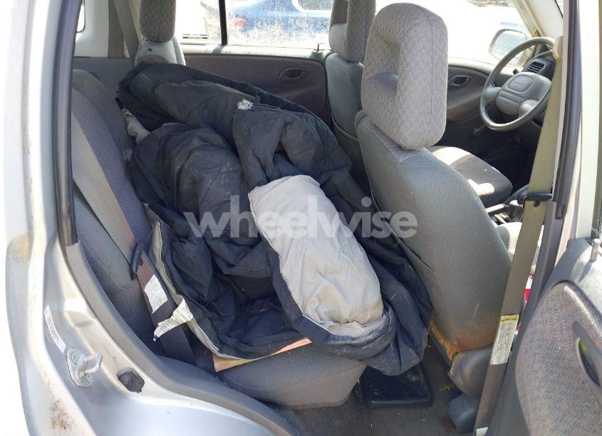 Photo 8 of 2002 Chevrolet Tracker HARD TOP BASE (VIN 2CNBJ13C526902991)